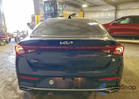 2022 Kia K5 Lxs z USA, uszkodzony, nr VIN 5XXG14J25NG120675